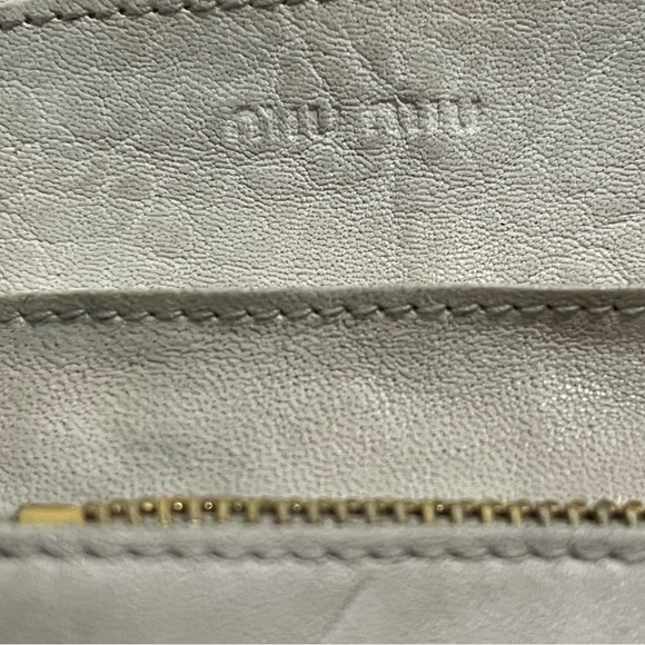 Miu Miu Cream Studded Women's Bag - Picture 12 of 16
